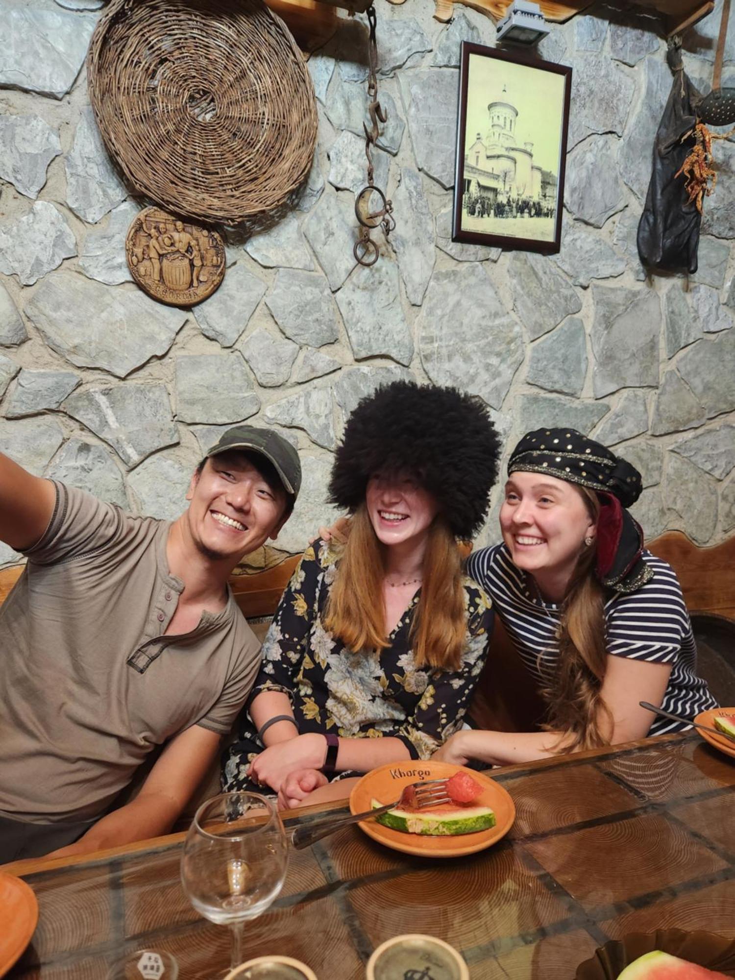 Khorgo Hotel Gori Buitenkant foto