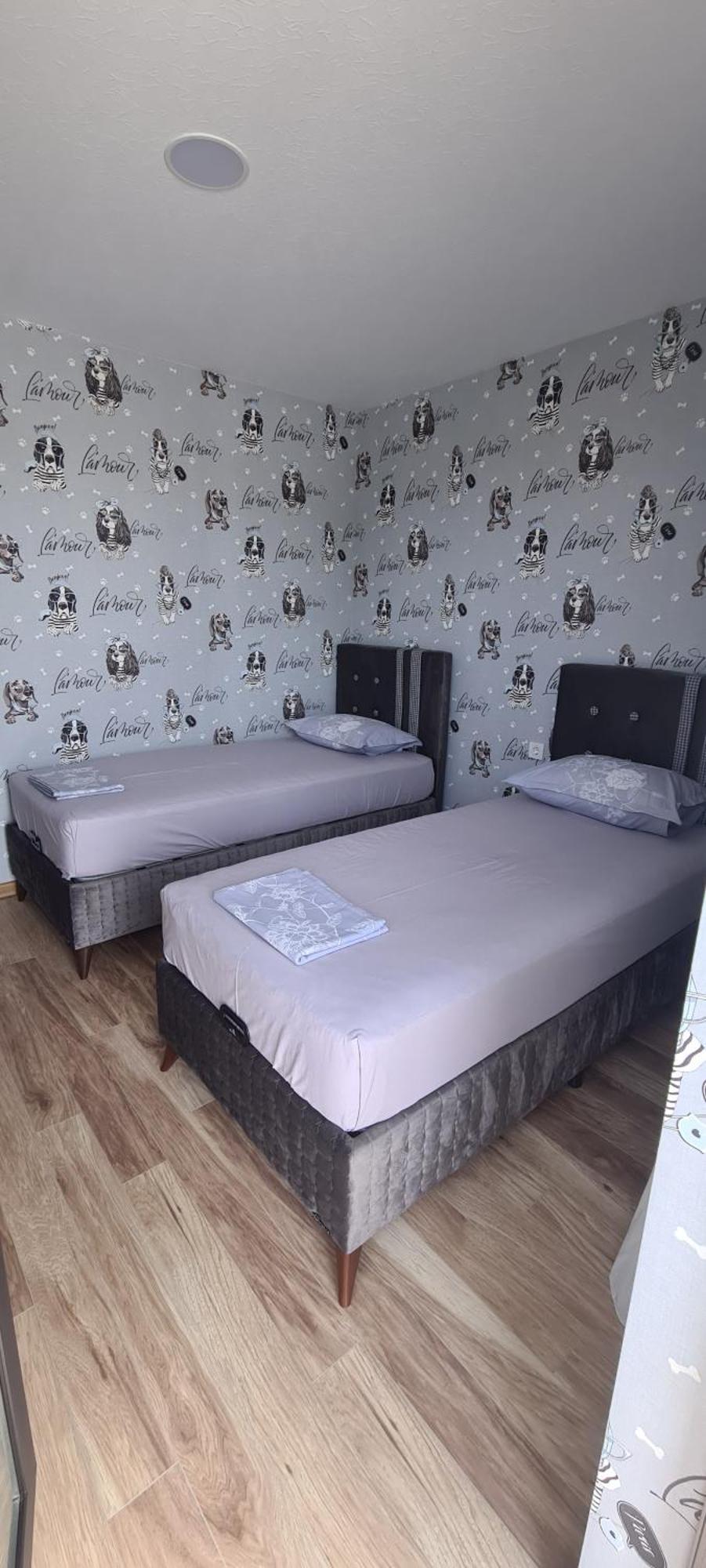 Khorgo Hotel Gori Buitenkant foto